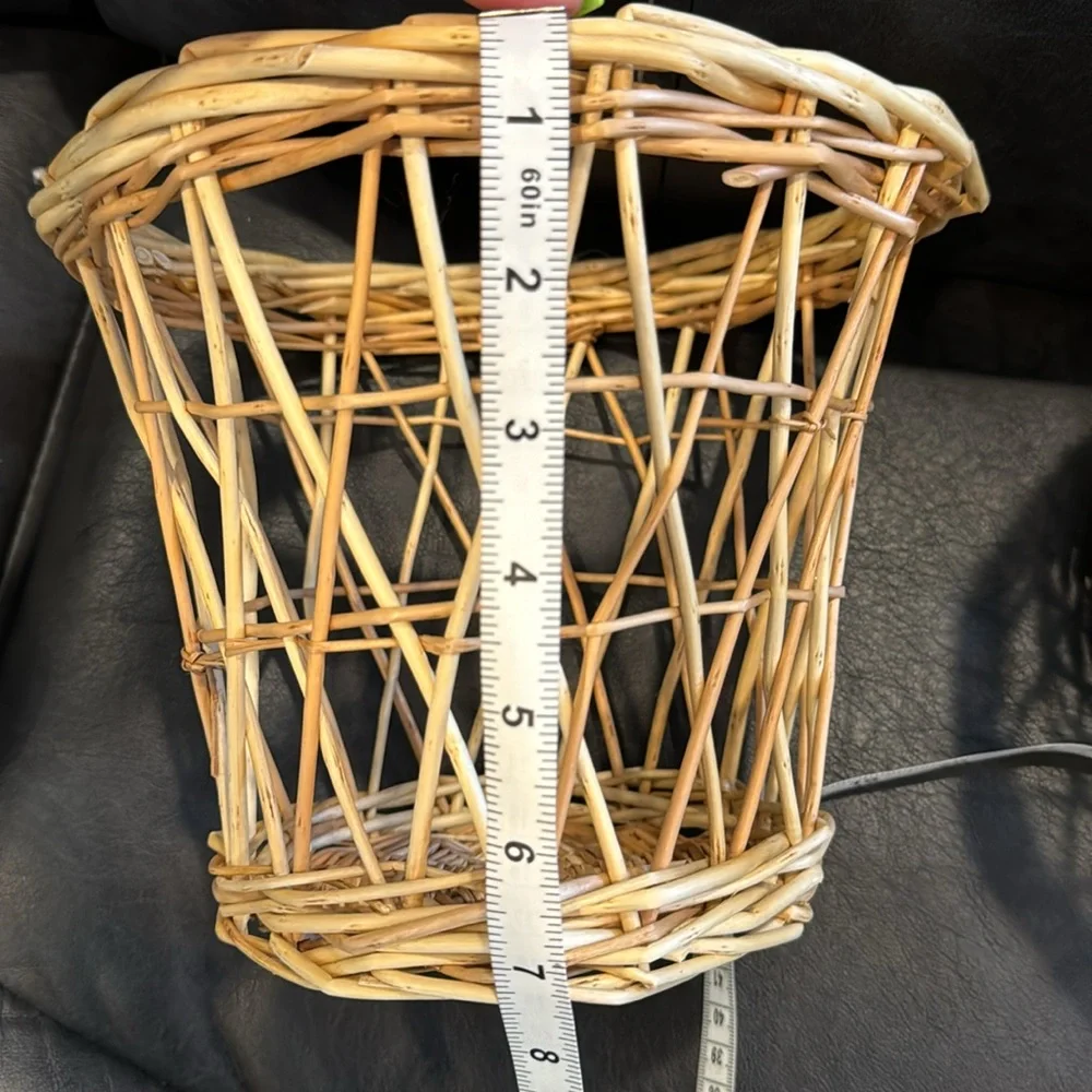2 small baskets. Can be used for anything! Plants, garbage pail, gift basket!